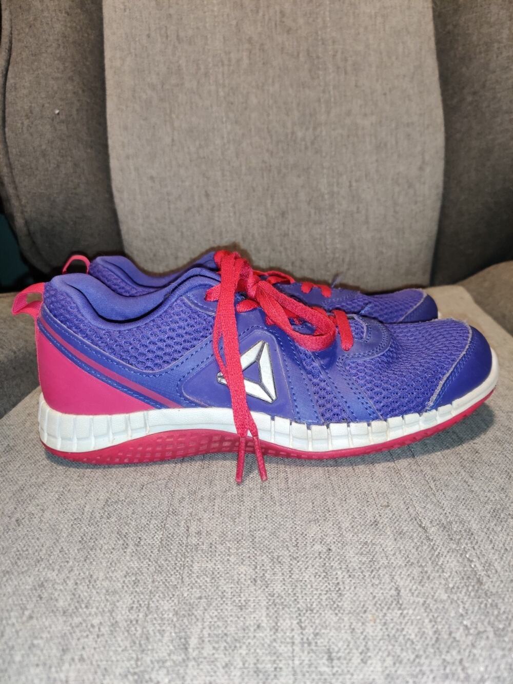 Reebok Print Run 2 Running Shoes Sneakers Youth Size 3 Pink Purple